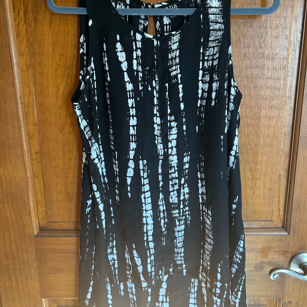 a.n.a Black and White Tie-Dye Tank Top